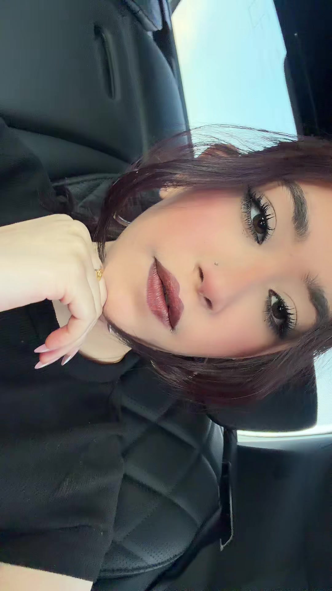 @আনি