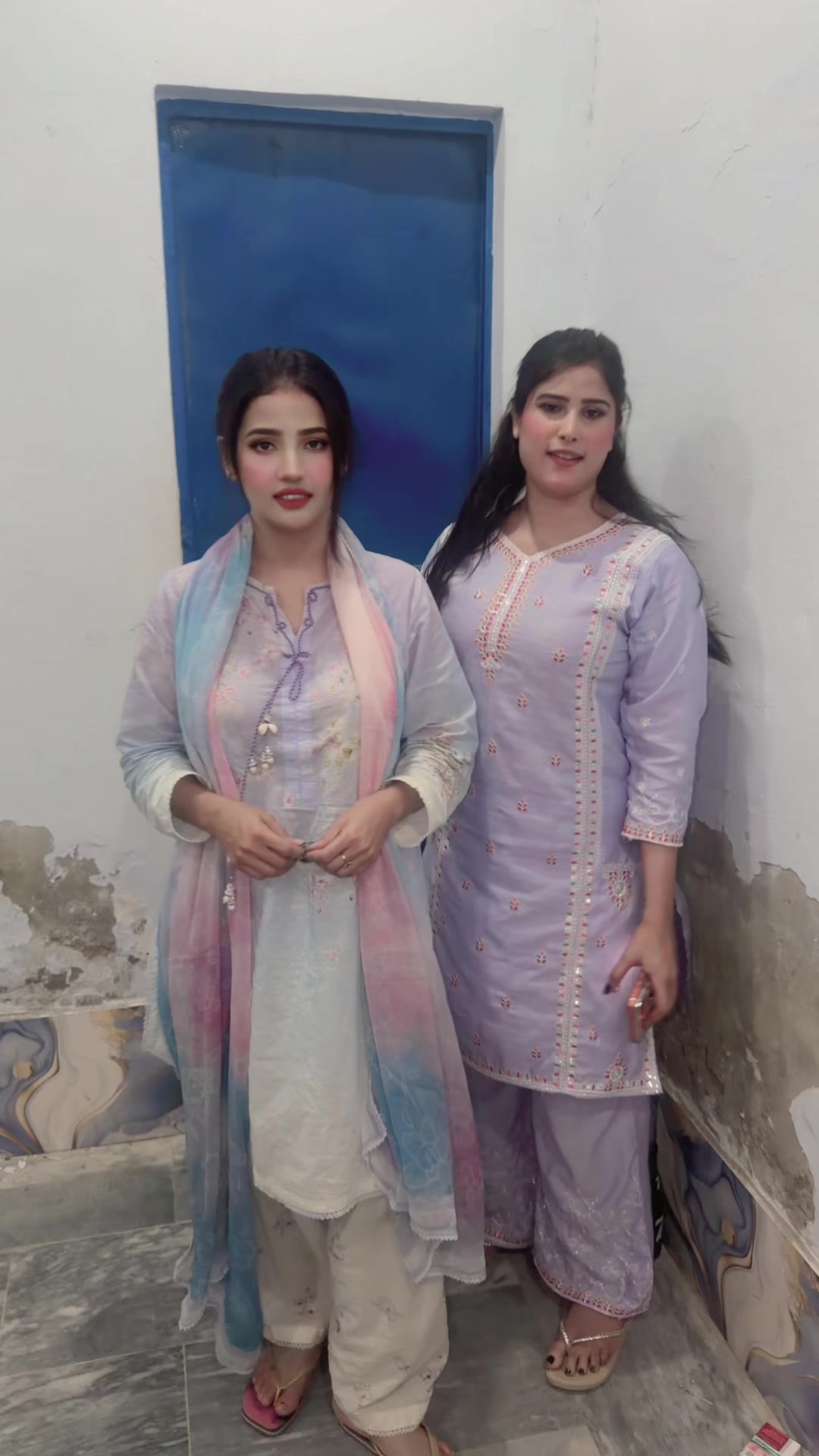 @Sania Khan Actress