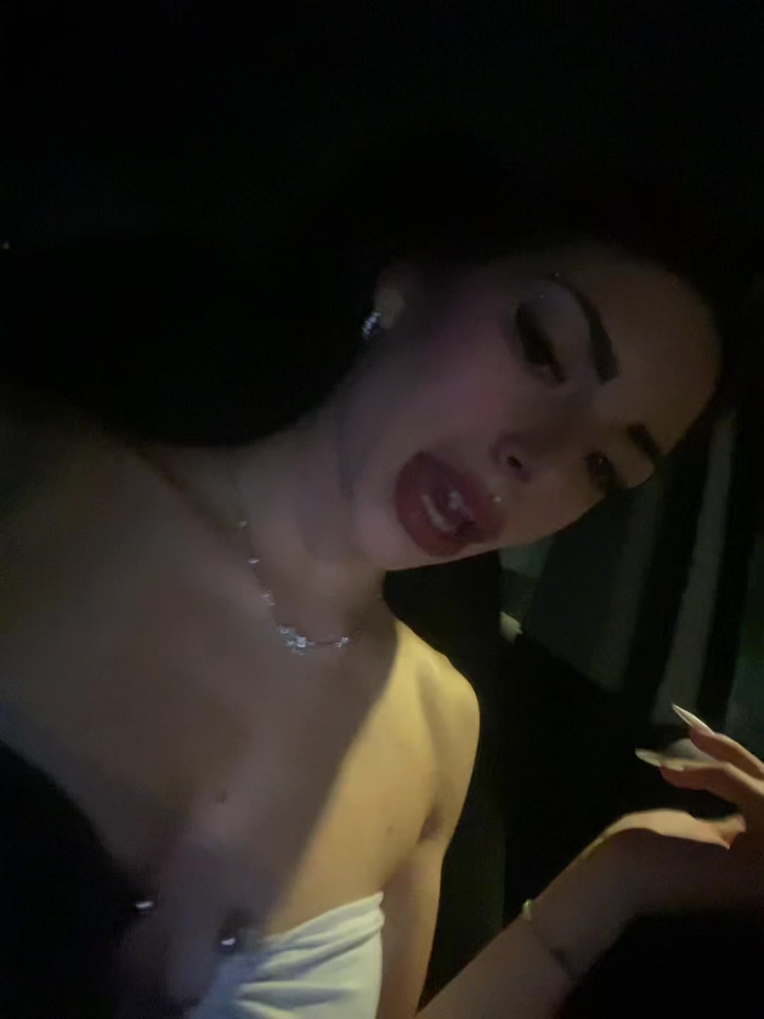 @$𝒂𝒓𝒂 💋