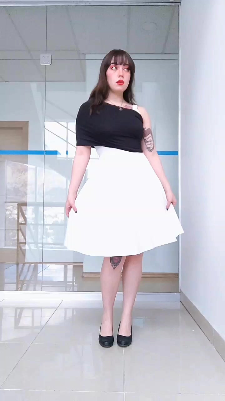 @StrawberryCake๐ง๐ด