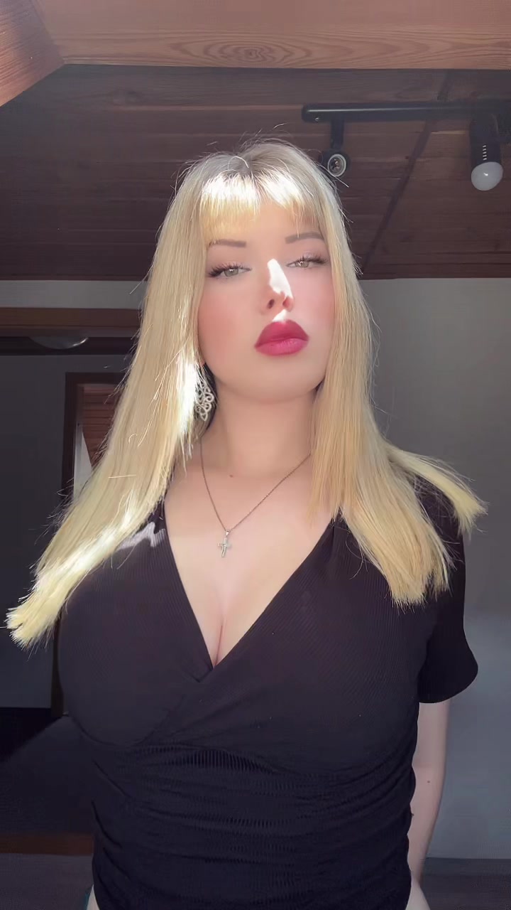 @annaroseoffiziell