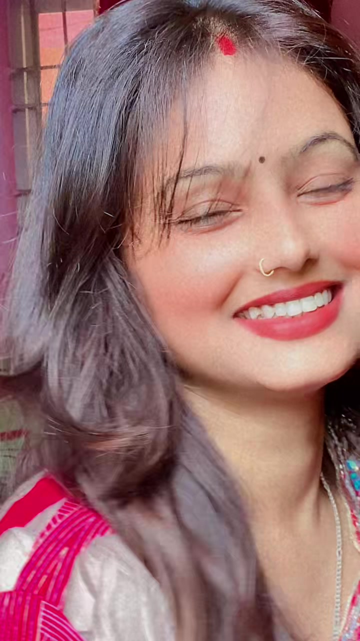 @👑Nesa Yadav❣️🦋