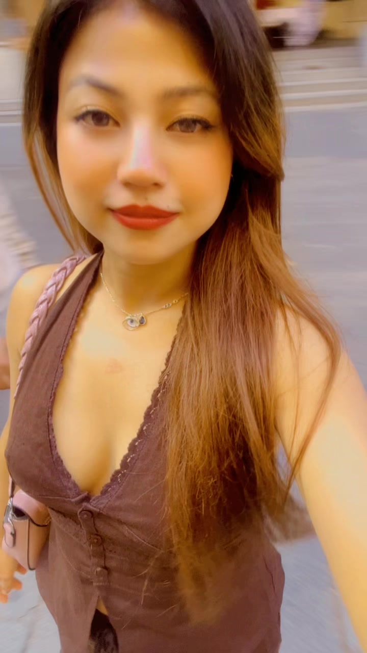 @mandira maharzon