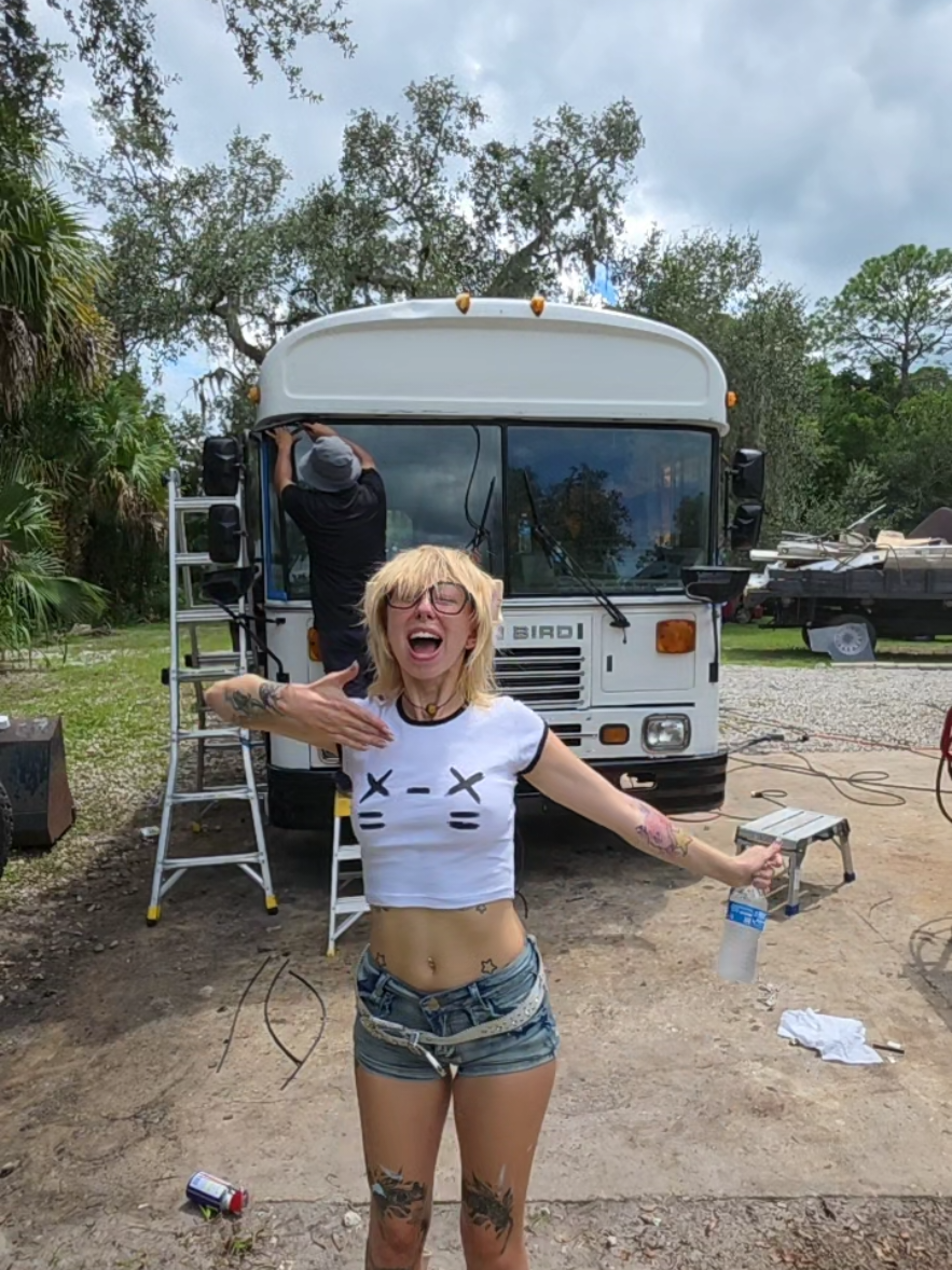 @BusandBunny