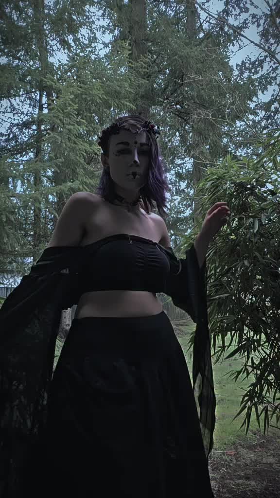 @✩☾╶⃝⃤🍄Willow~Cosplays🍄╶⃝⃤☽✧