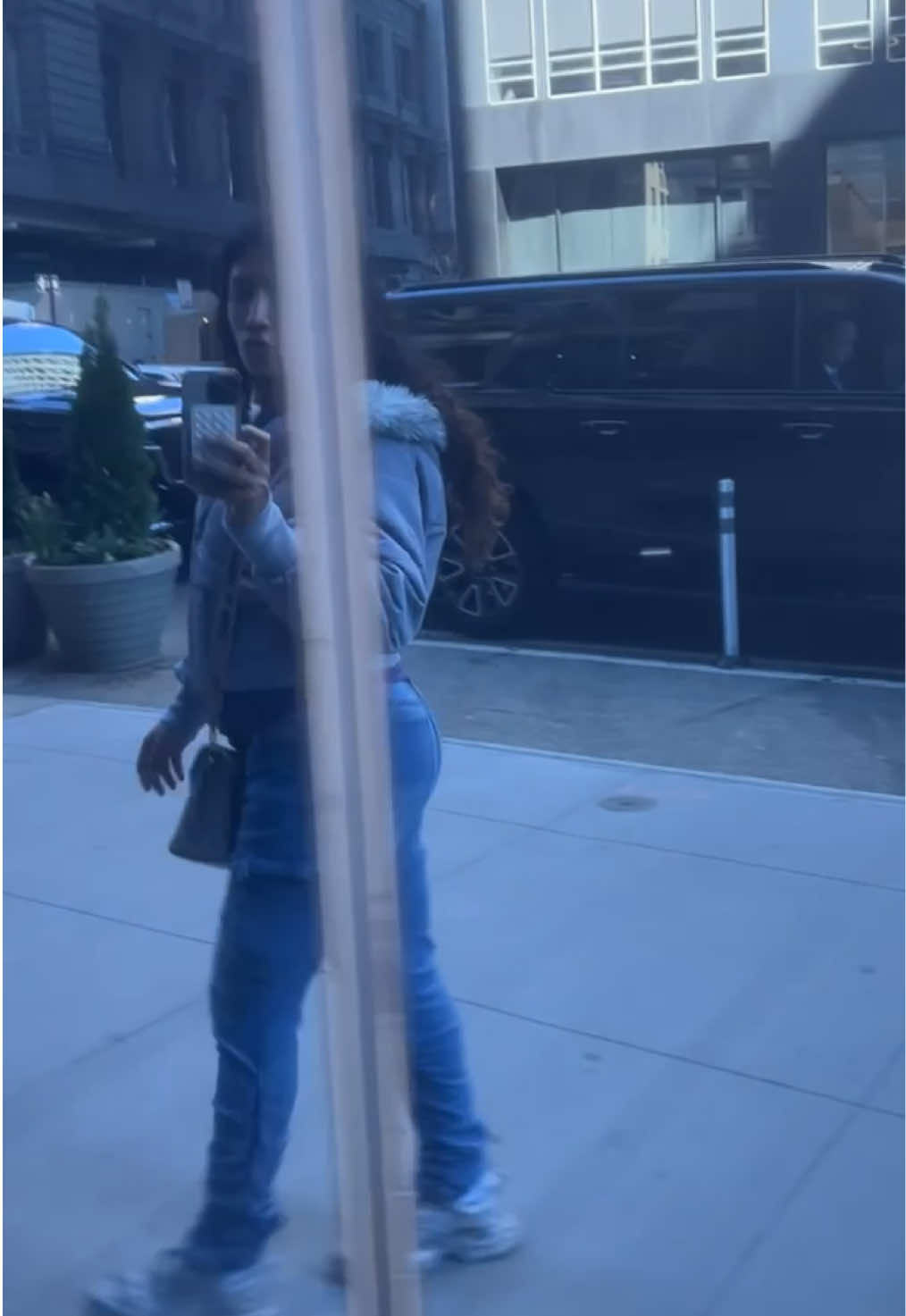 @Ariana🏳️&zwj;⚧️
