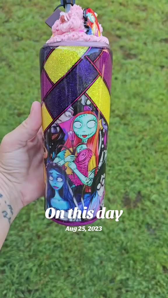 @LilosVinylDesigns
