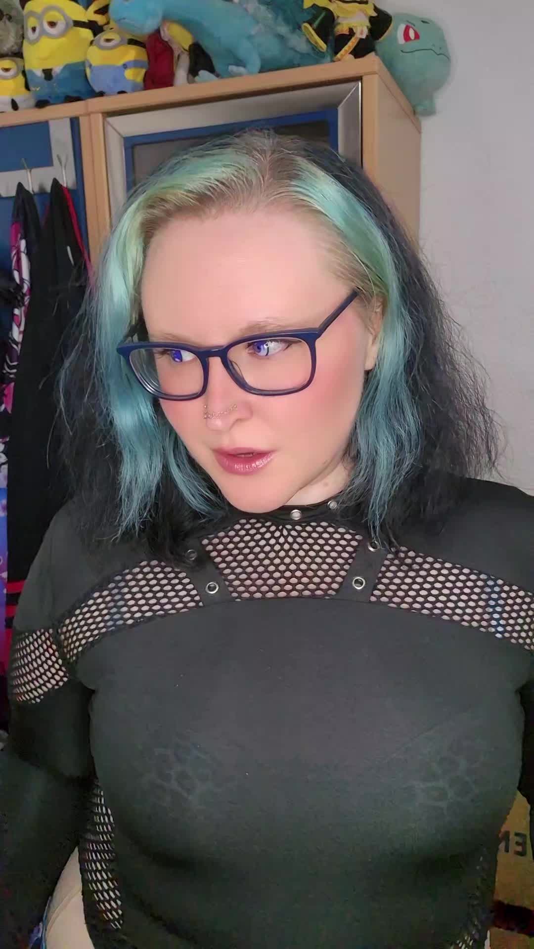 @twitch.com/rintertainment