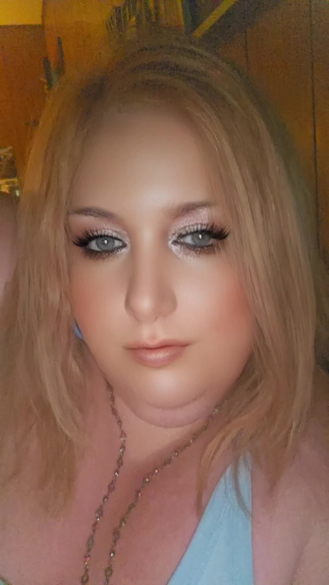 @Elyzabeth