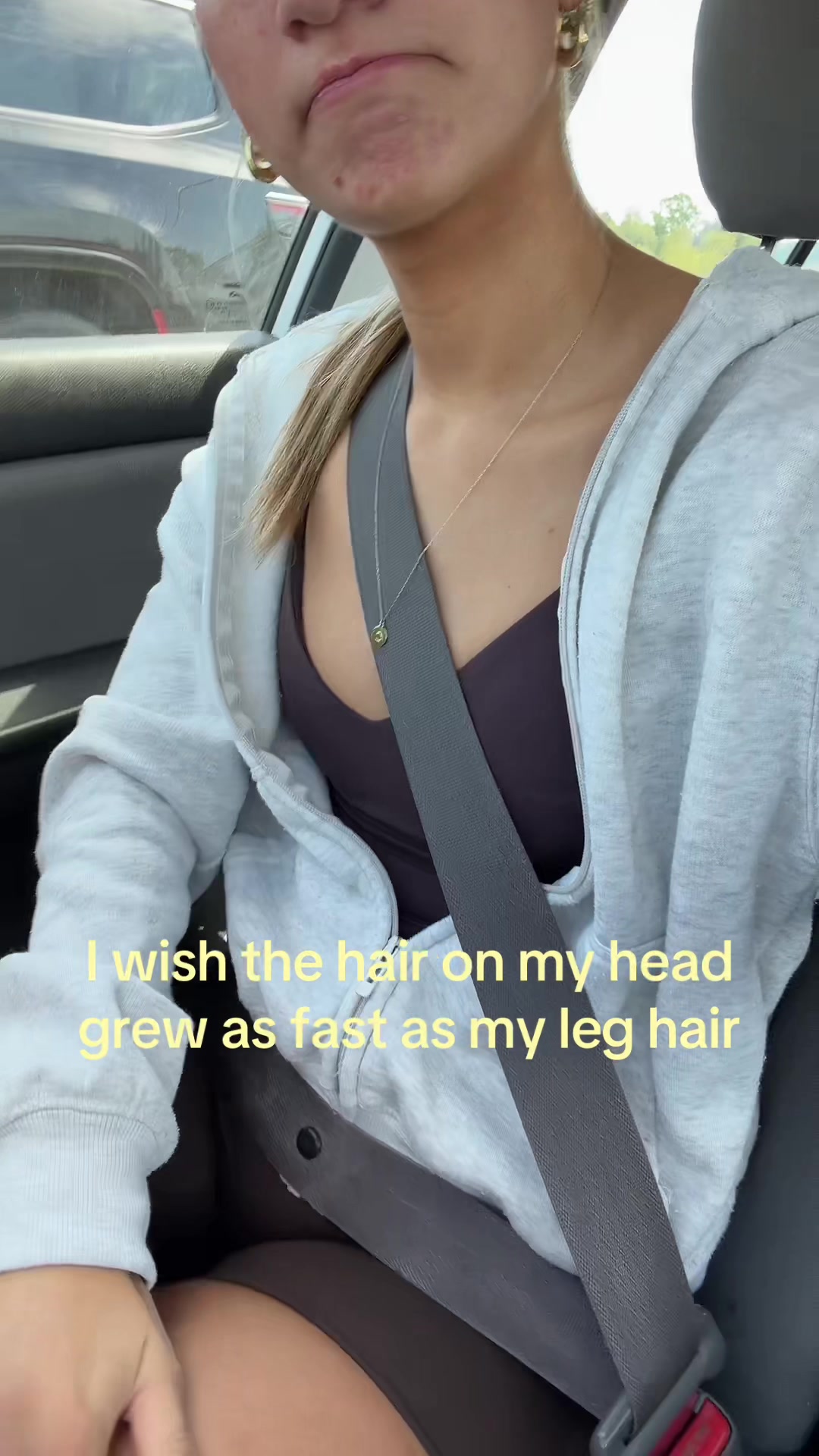 @caitlynnavery