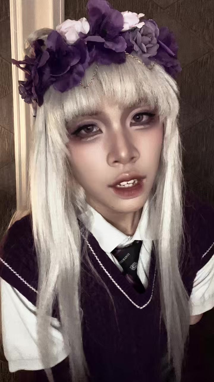 @☣︎「 CΔLX 」☣︎