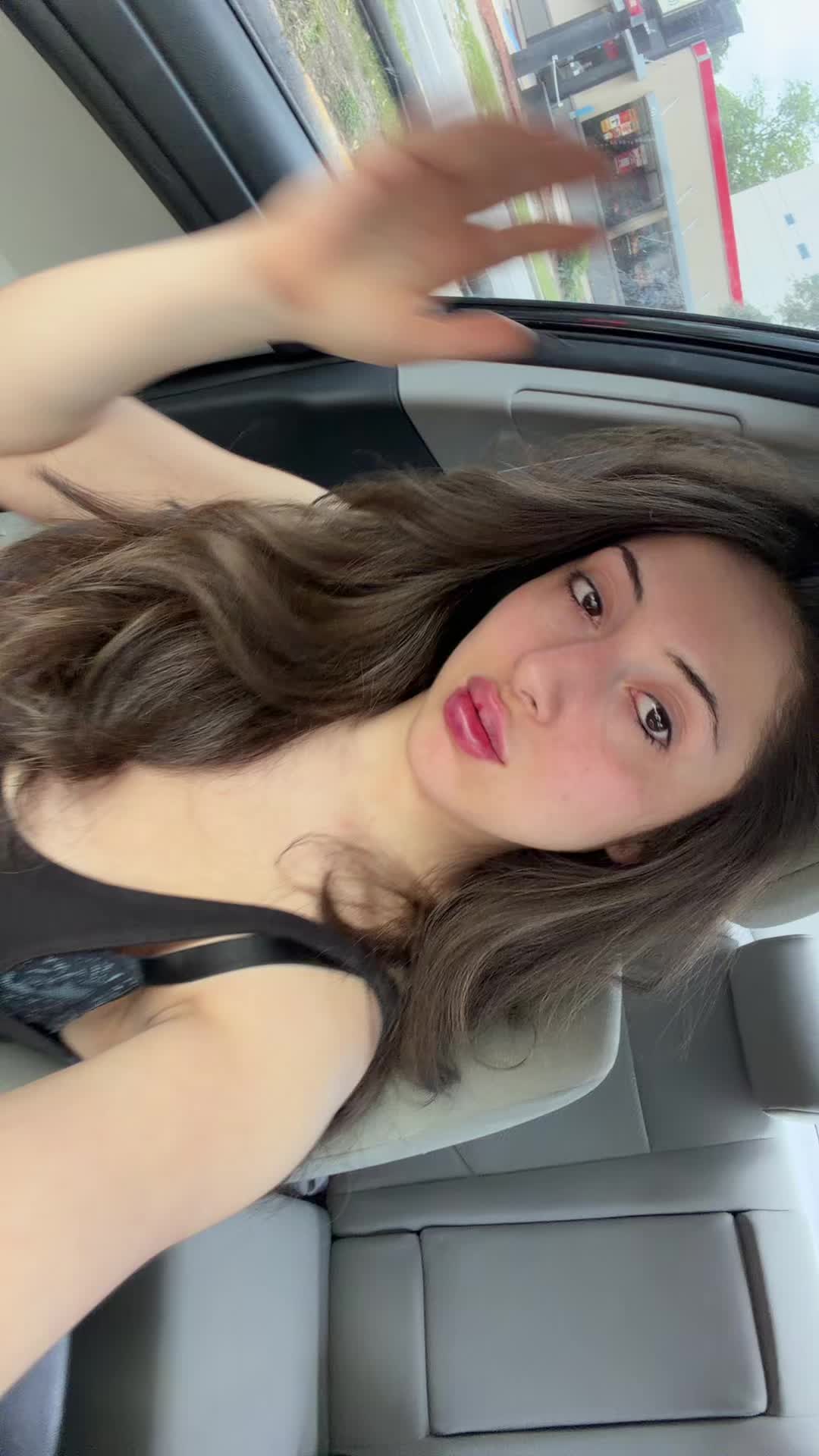 @🪩