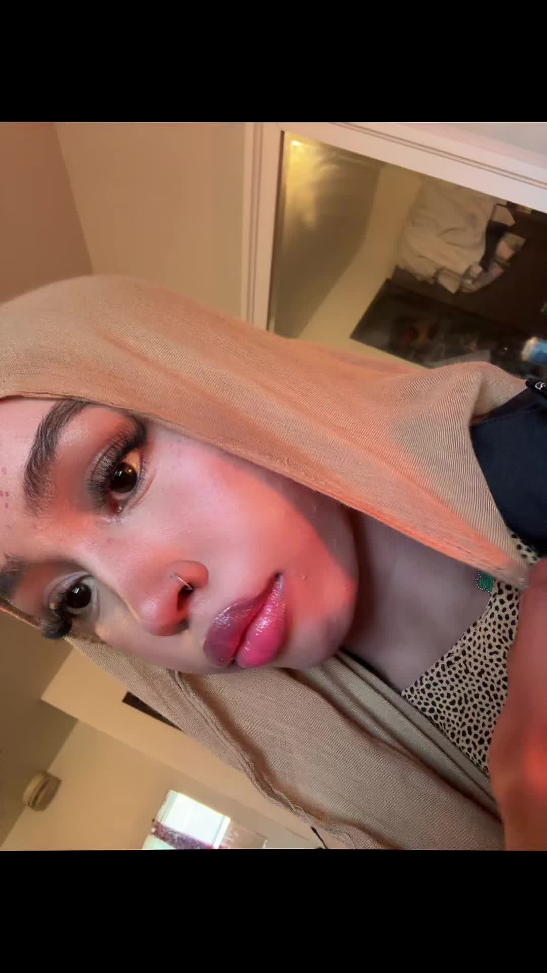 @sabrina.ox1
