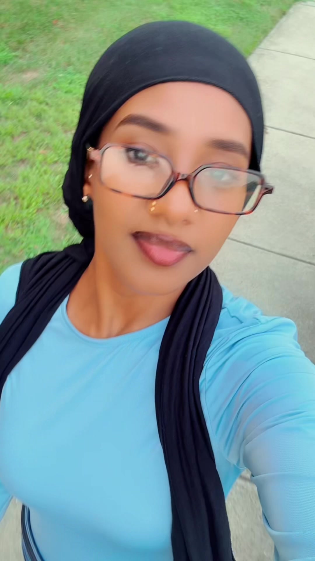 @🐝Hali_bee🐝🤱
