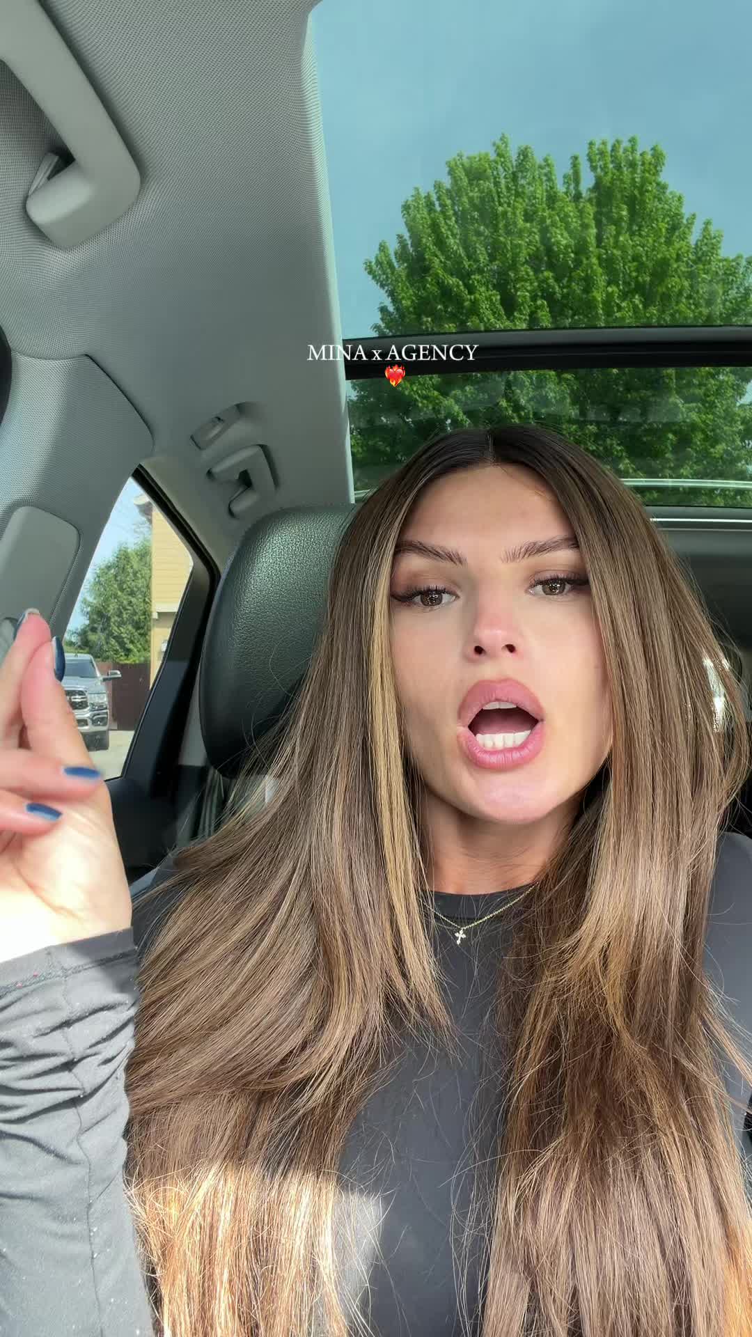 @MINAZALIE