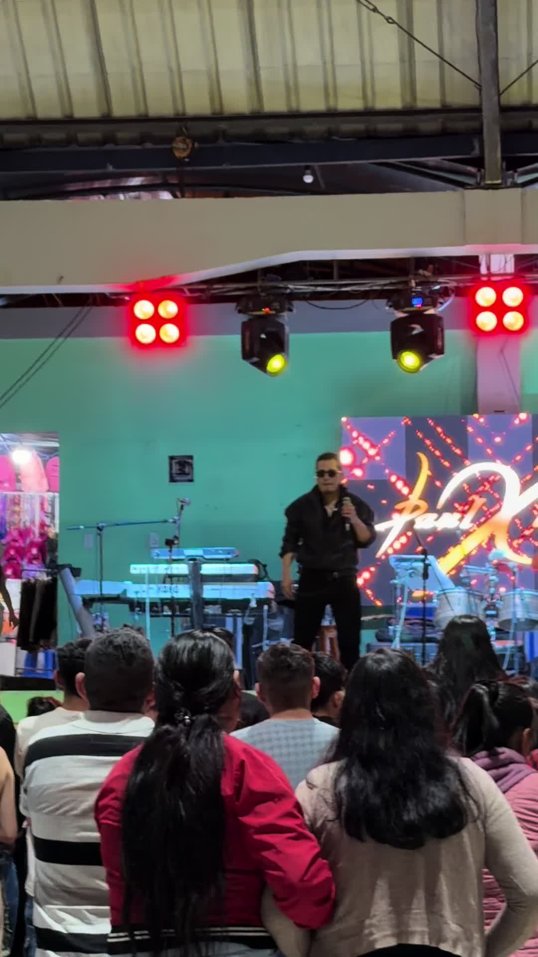 @PaulMaxOficial