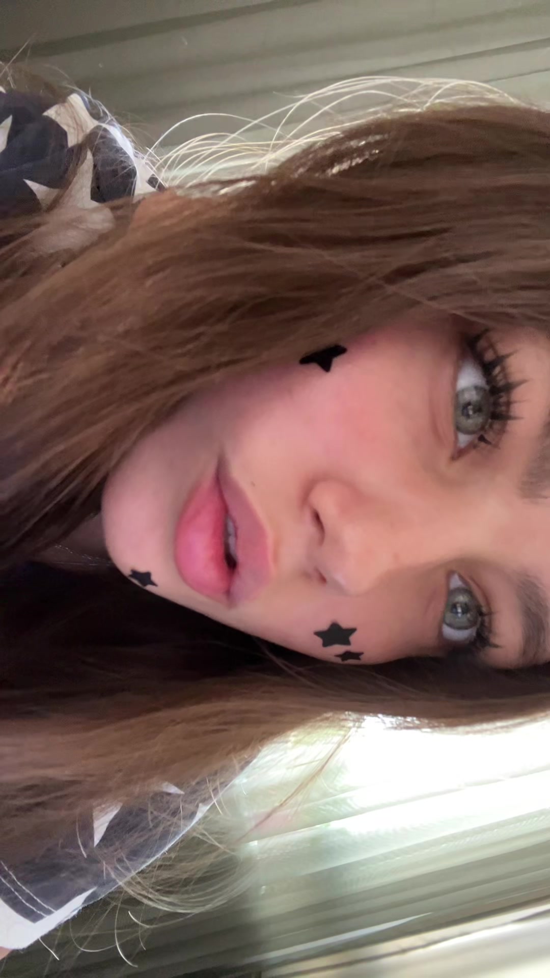 @arishka1_11