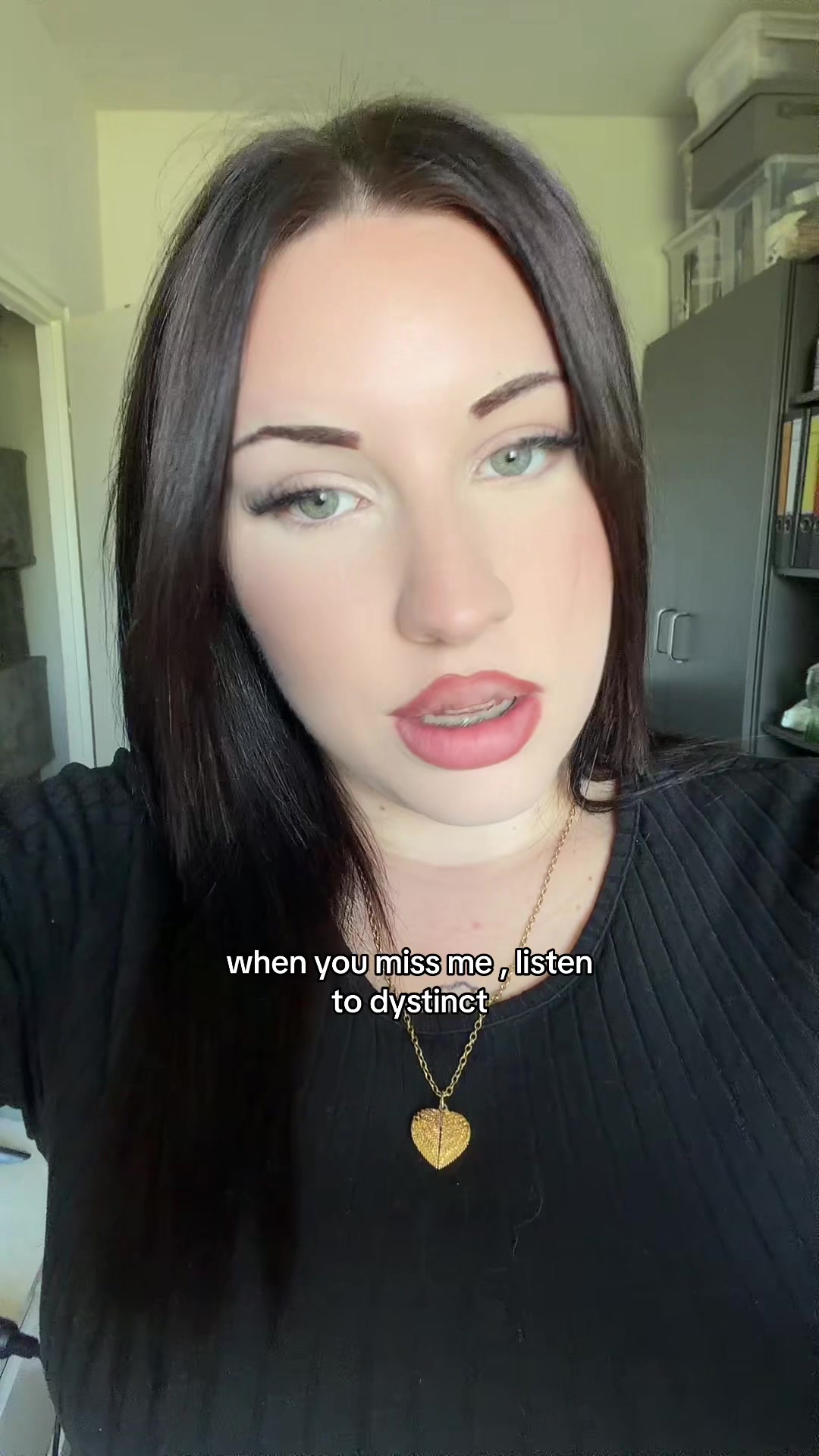 @𝐚𝐧𝐠𝐞𝐥𝐢𝐣.