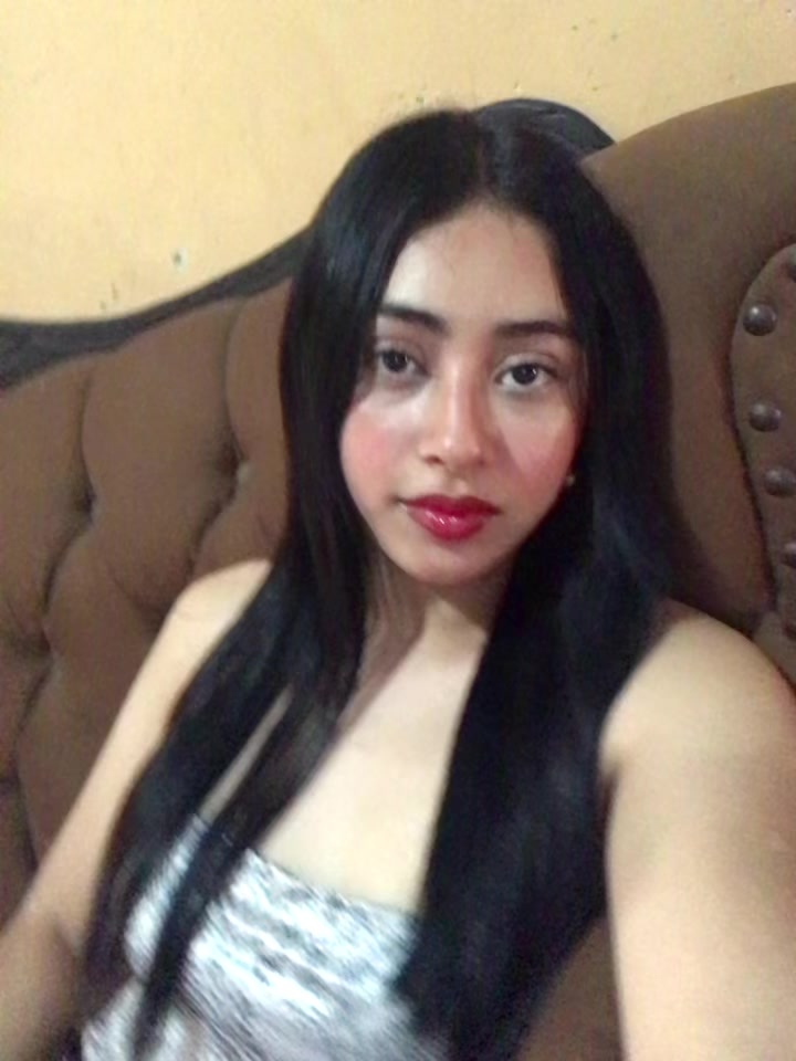 @𝑪𝒓𝒊𝒔𝒃𝒆𝒍 𝑫𝒊𝒂𝒛💋