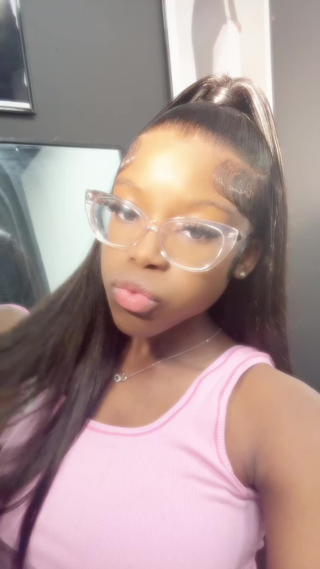 @mora ꨄ