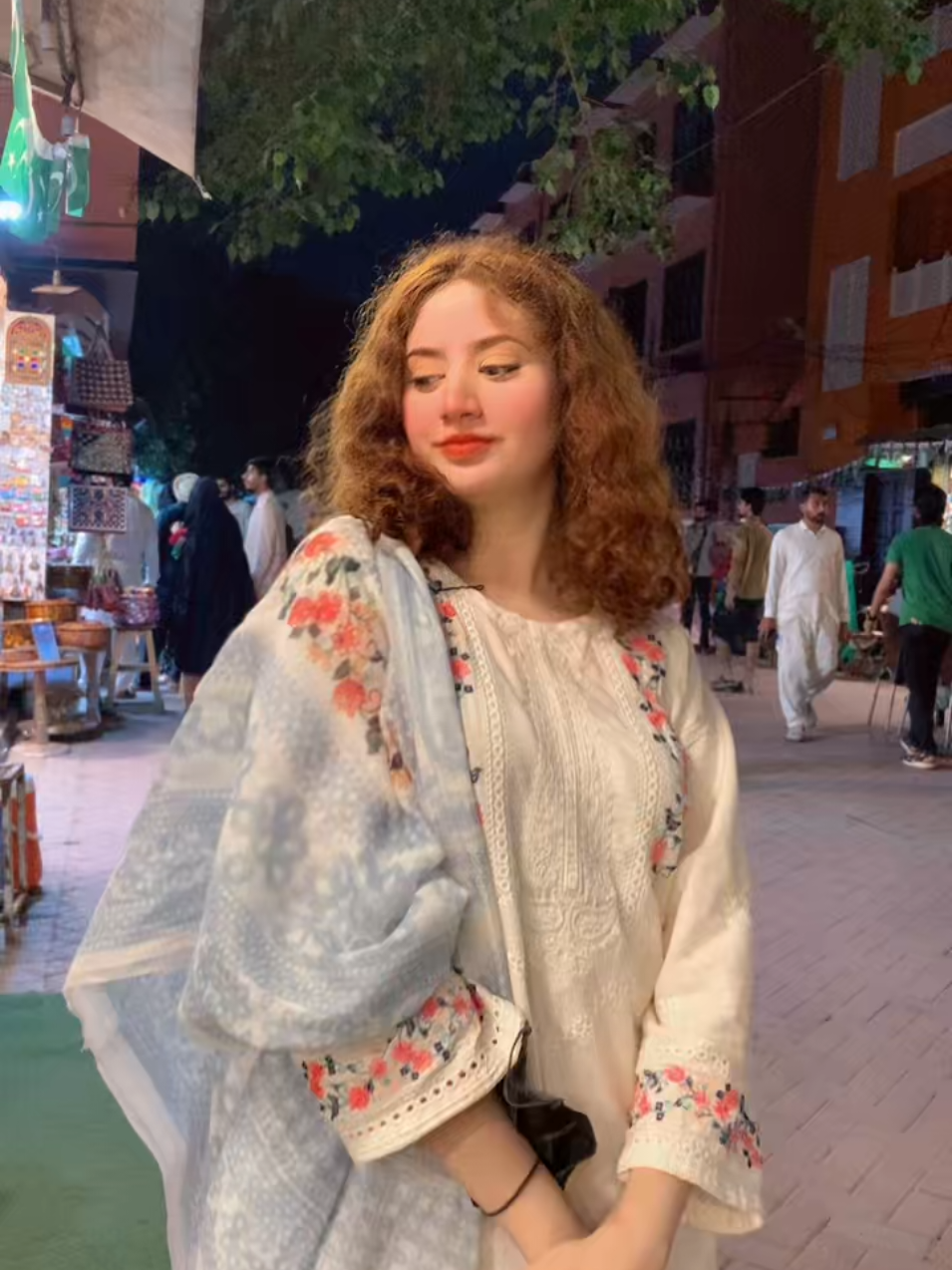 @Sakina_Khan