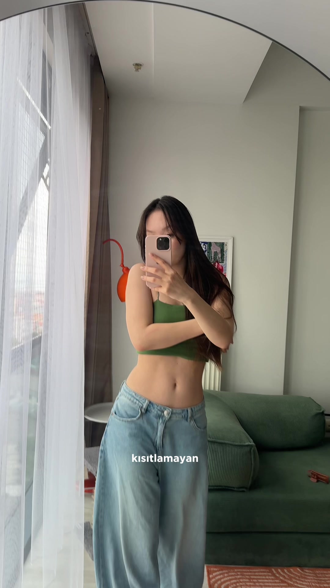 @Lunara