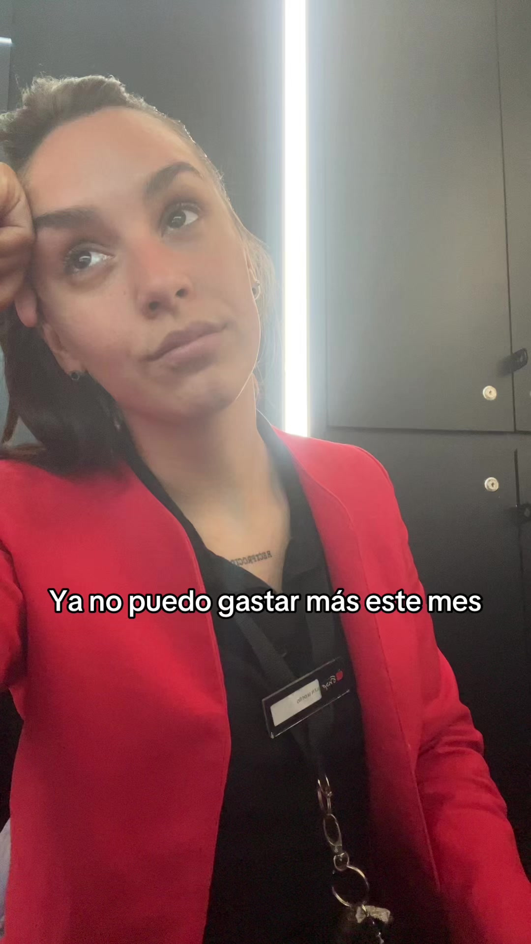 @Ailuu
