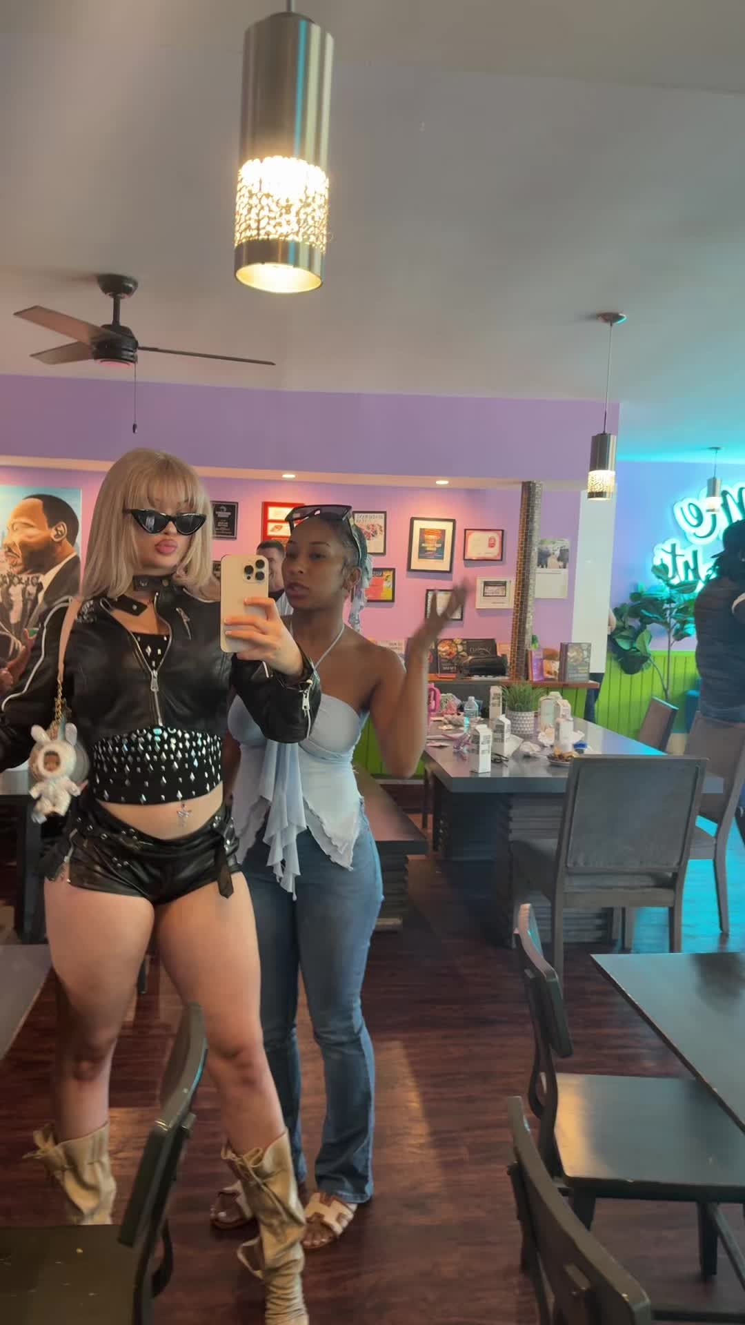 @Theangelmariee