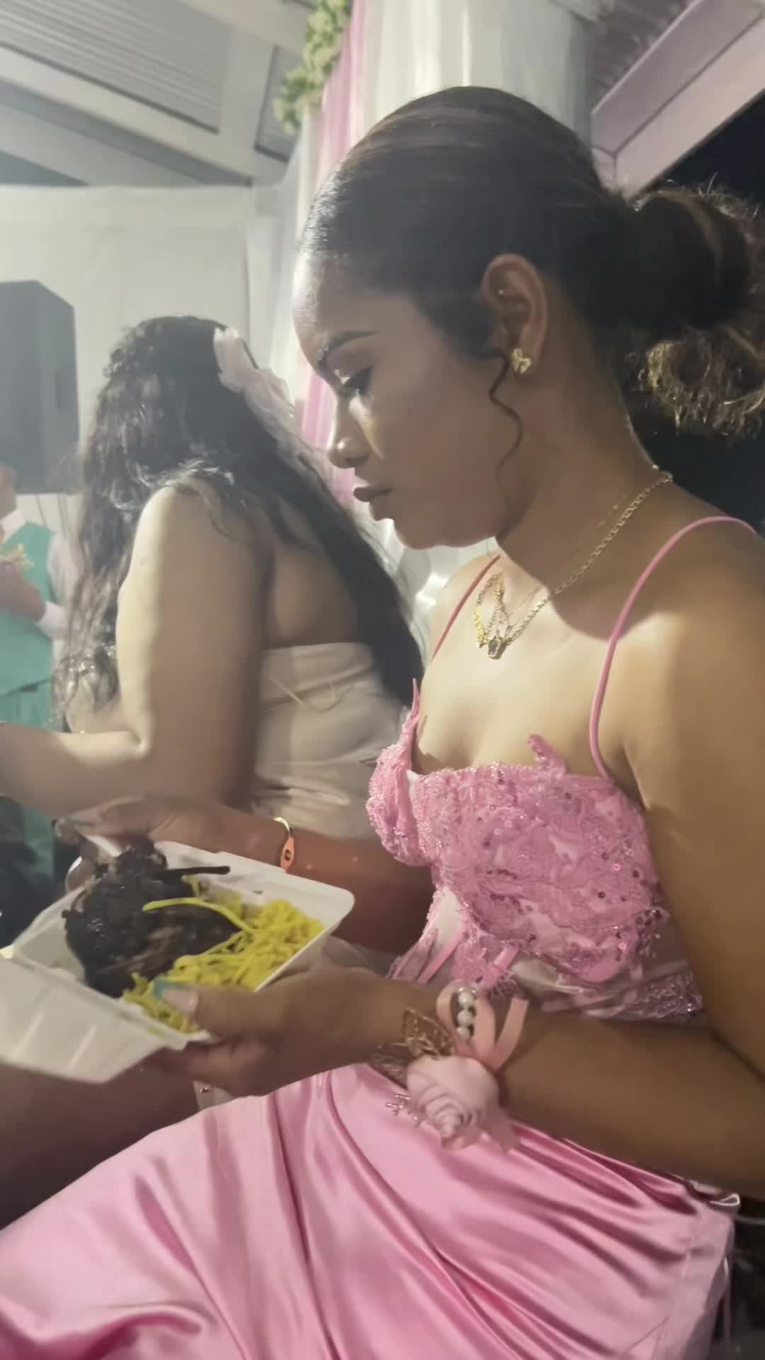 @Pookie🧸🥥•