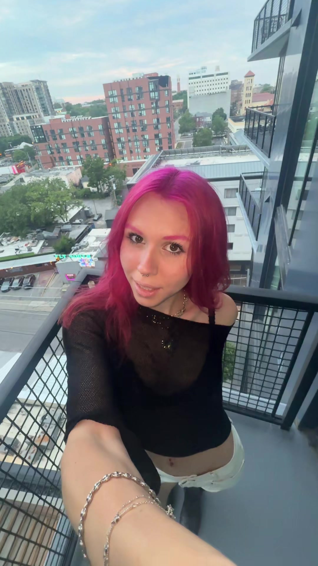 @katiemitchll