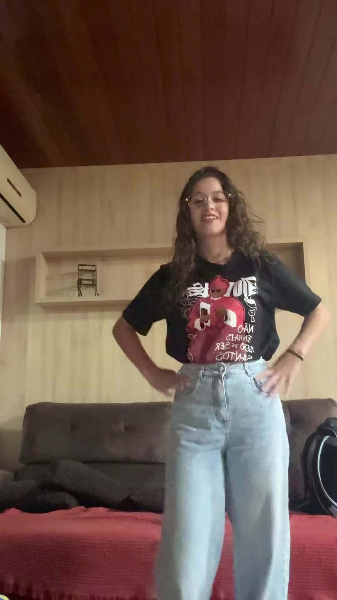 @vitoria_e