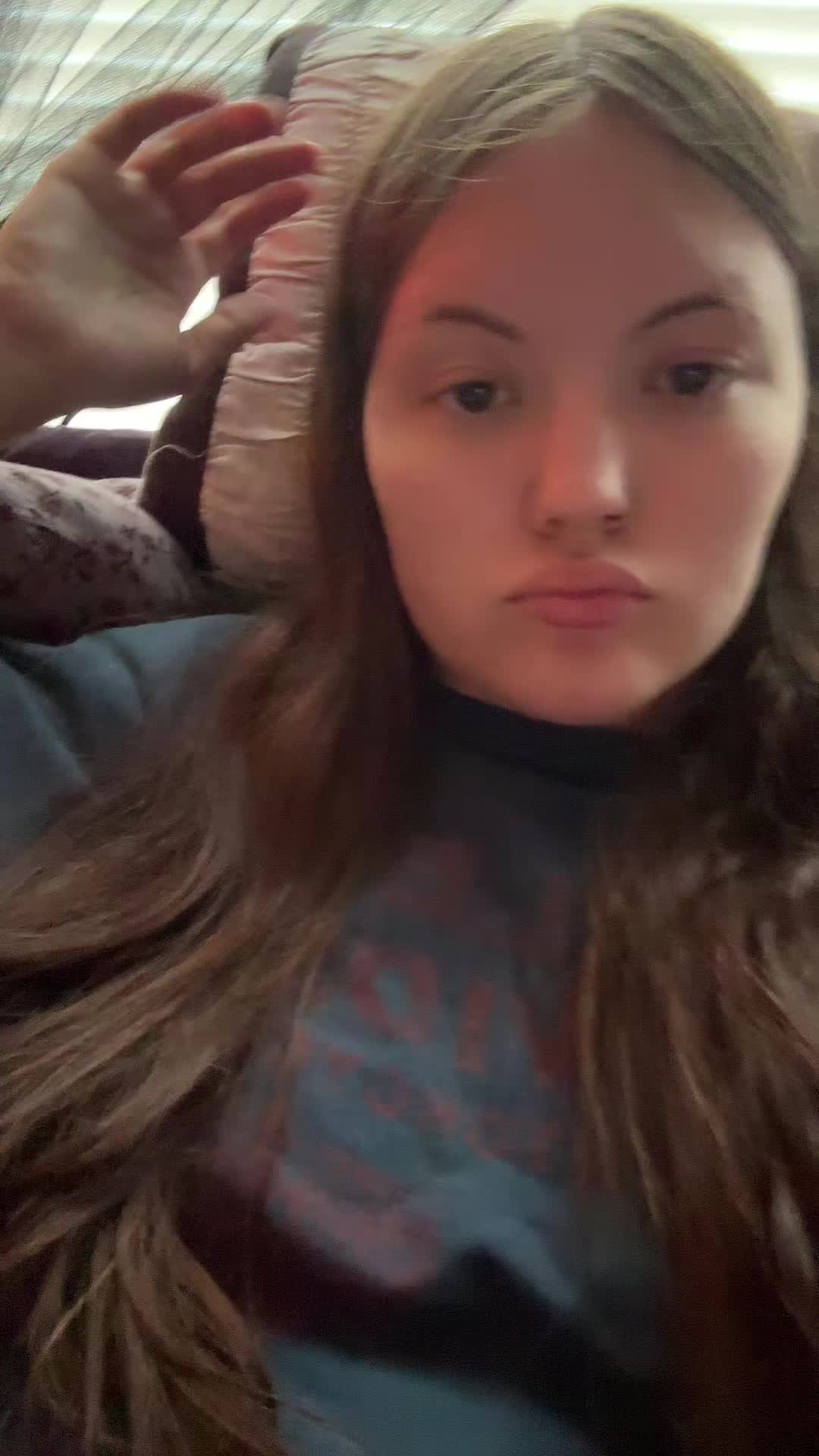 @d0m0girl