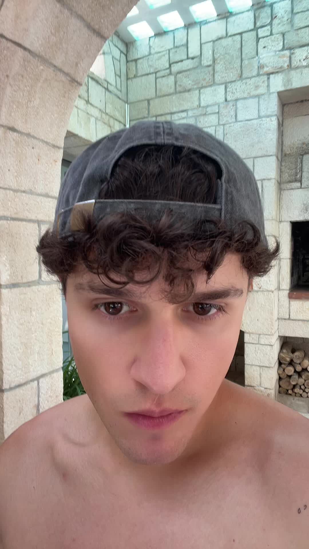 @leonardobasile_
