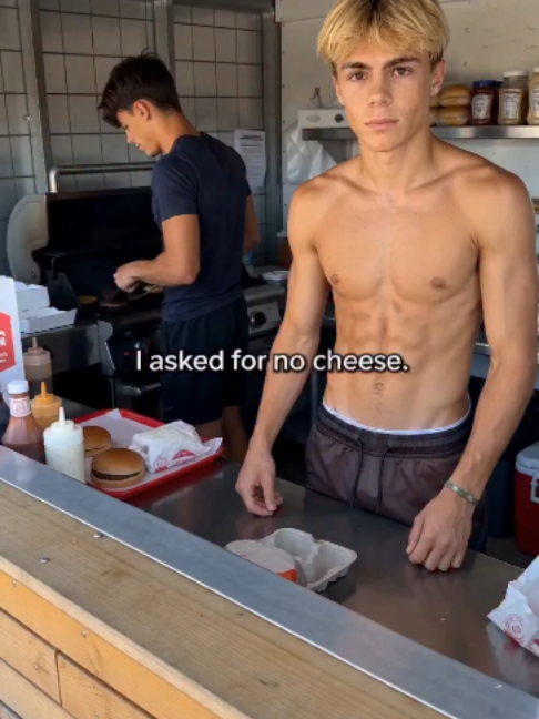 @Kiss