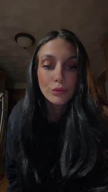@Bre 🦇