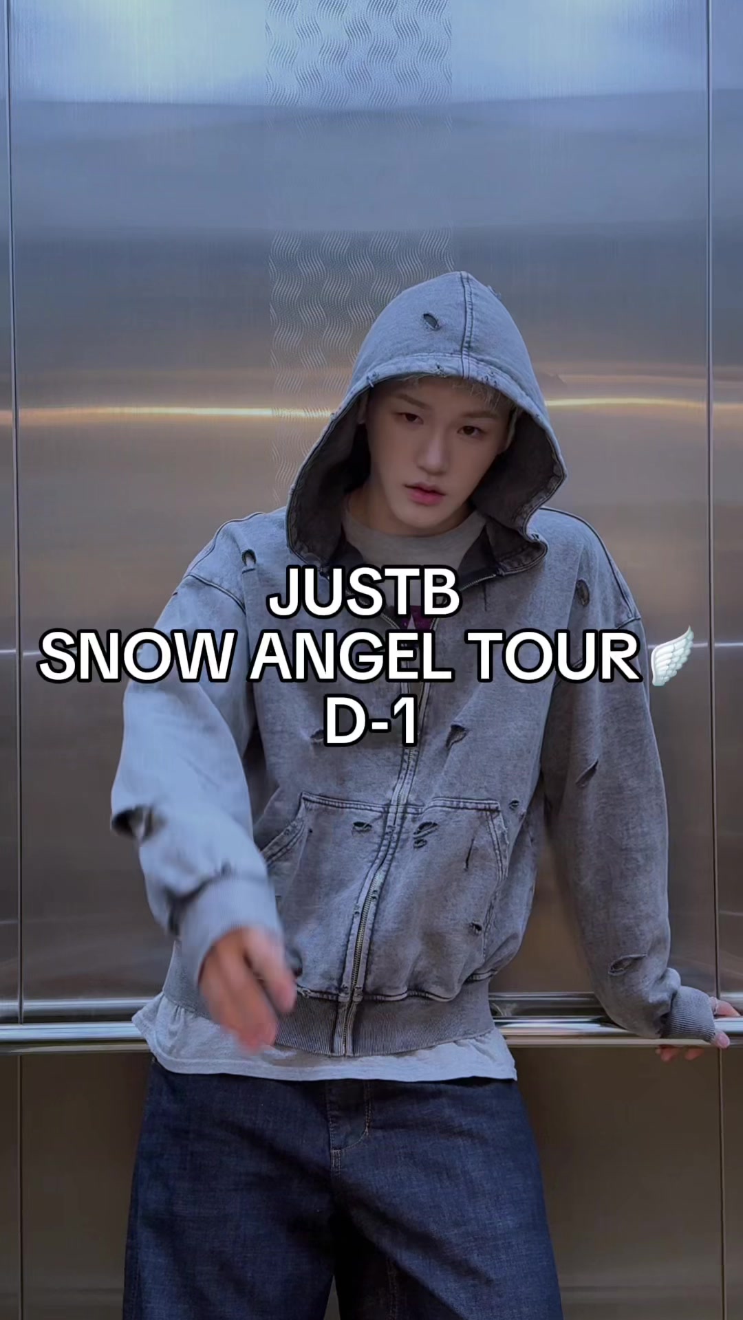 @JUSTB_Official