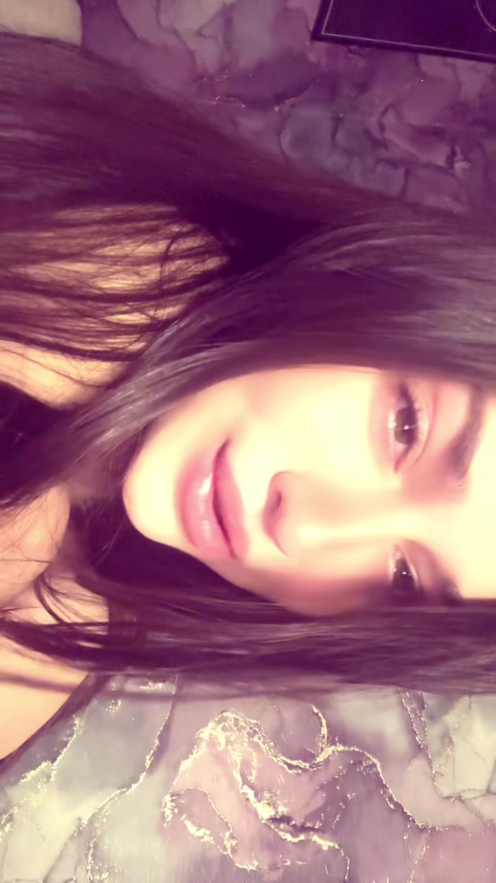 @_brunette_7777