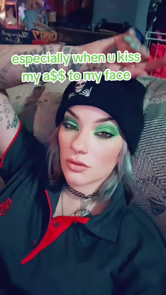 @Iminsanitylifeisthemadhouse🫀