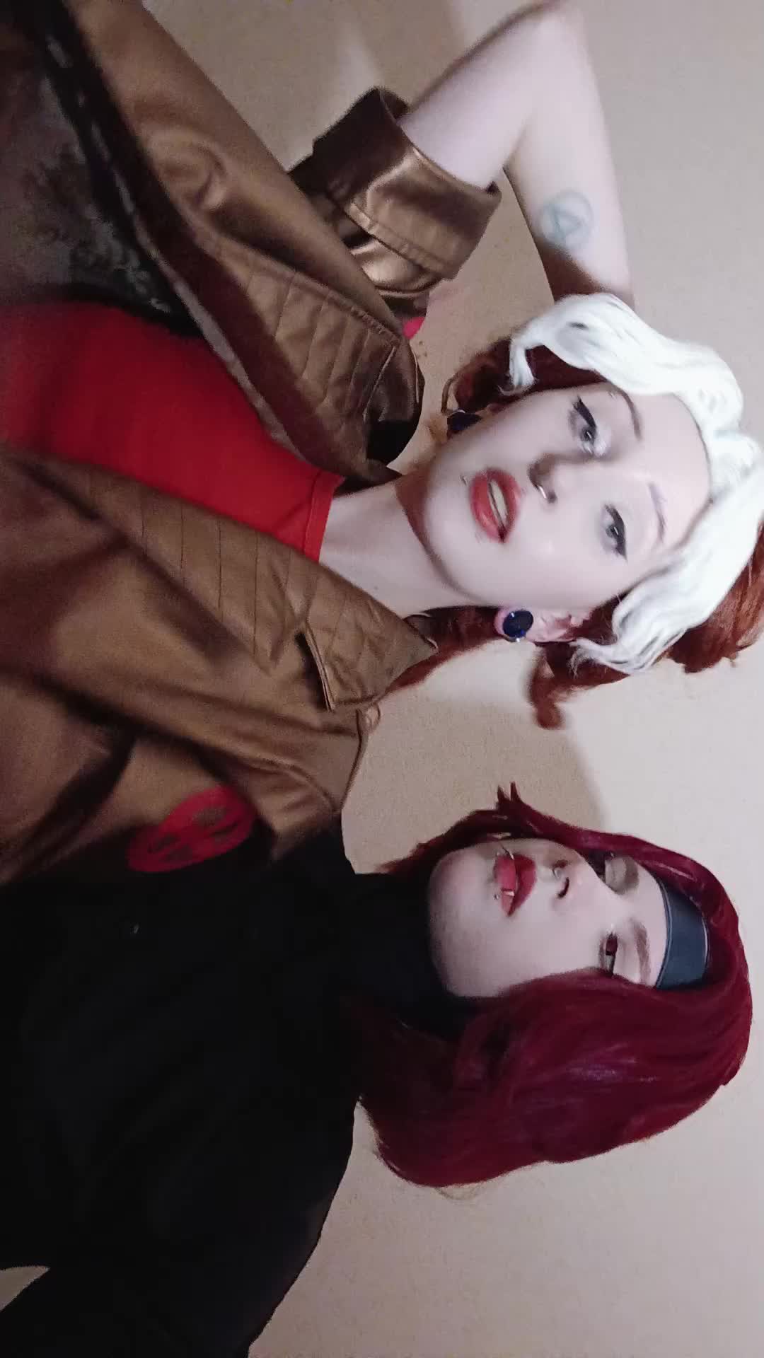 @𝐂𝐡𝐥𝐨𝐞 ♡