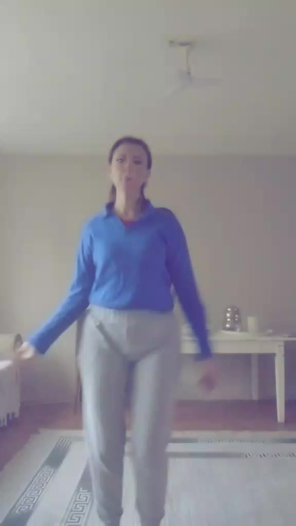 @Nazlı demir