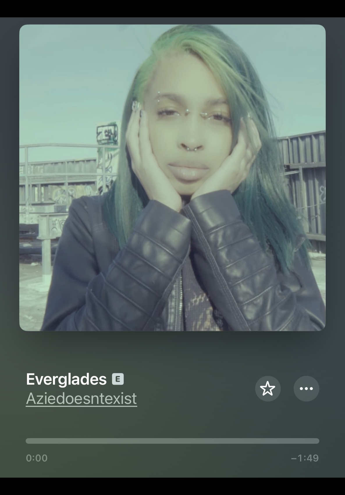 @lyricc_vault