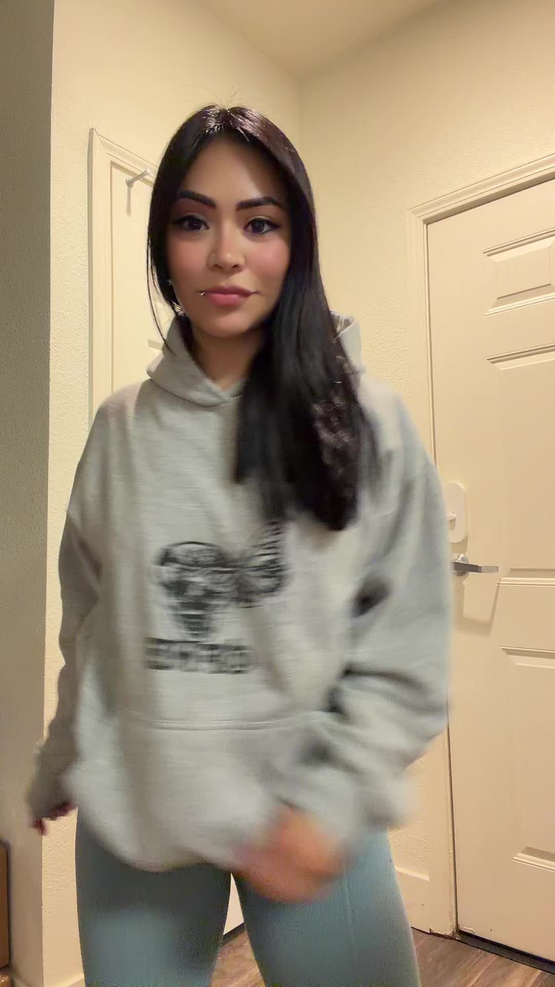 @MiaaaaaaLu