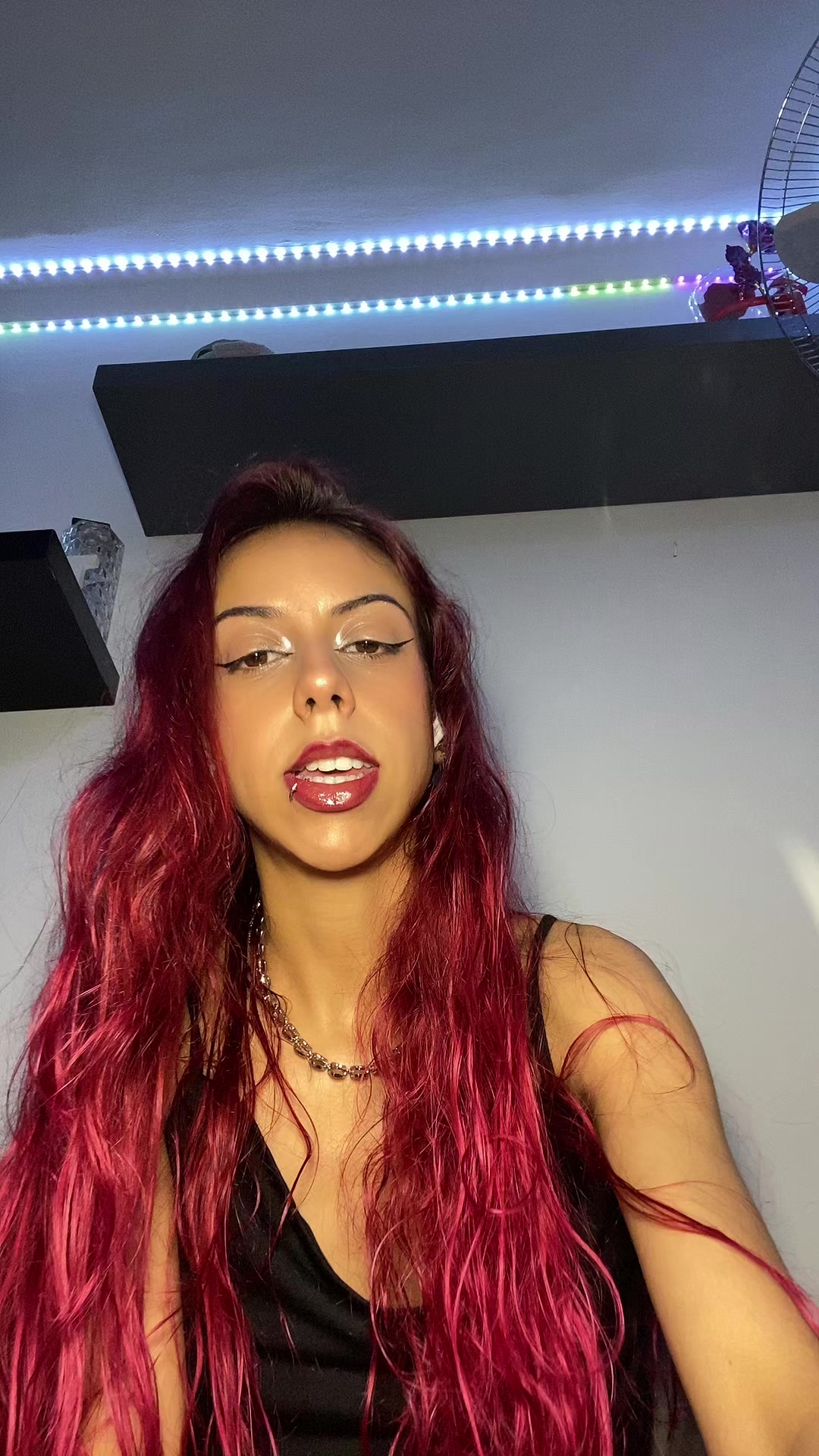 @_.rdbrtz
