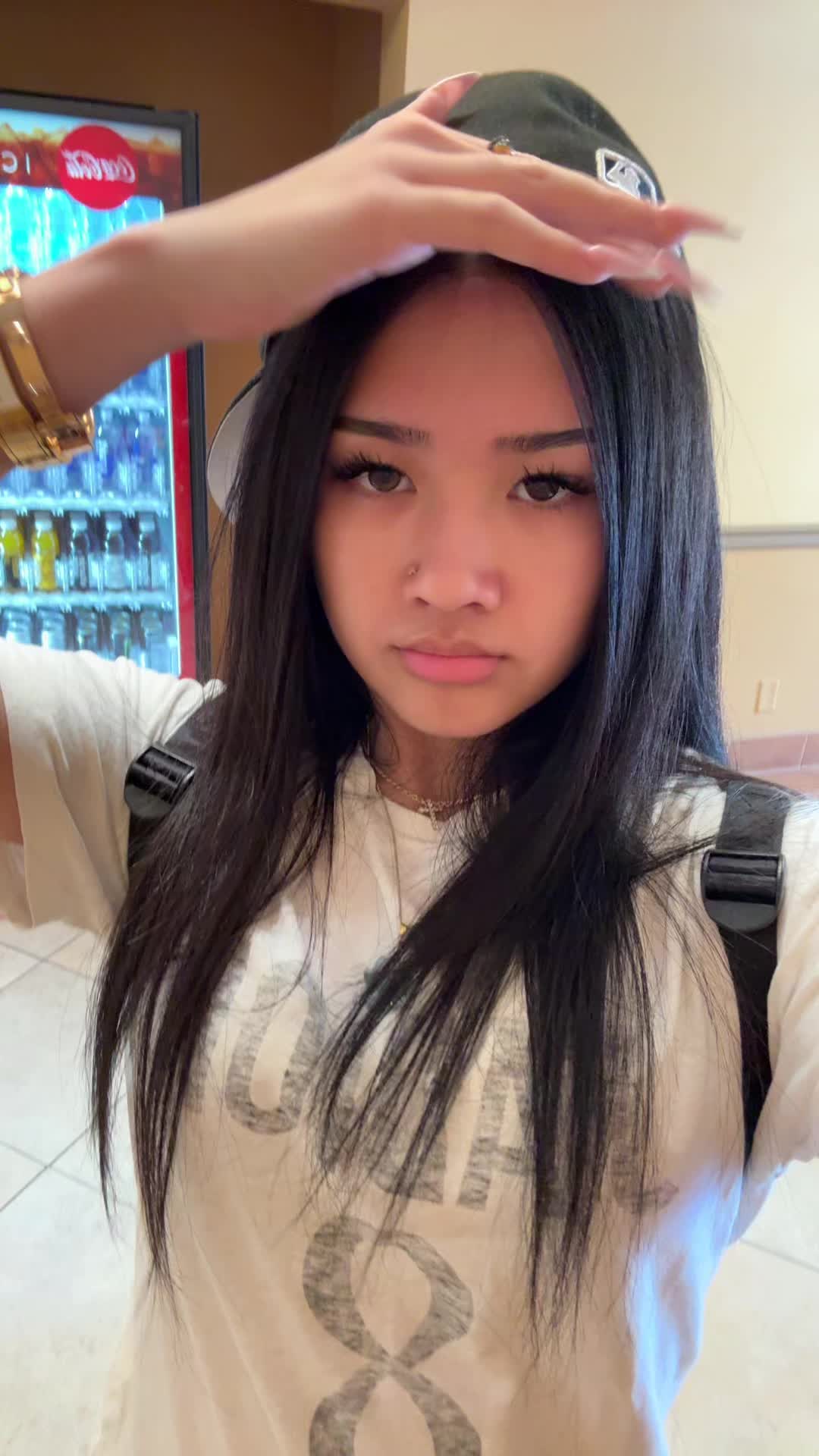 @whitetoes62902746