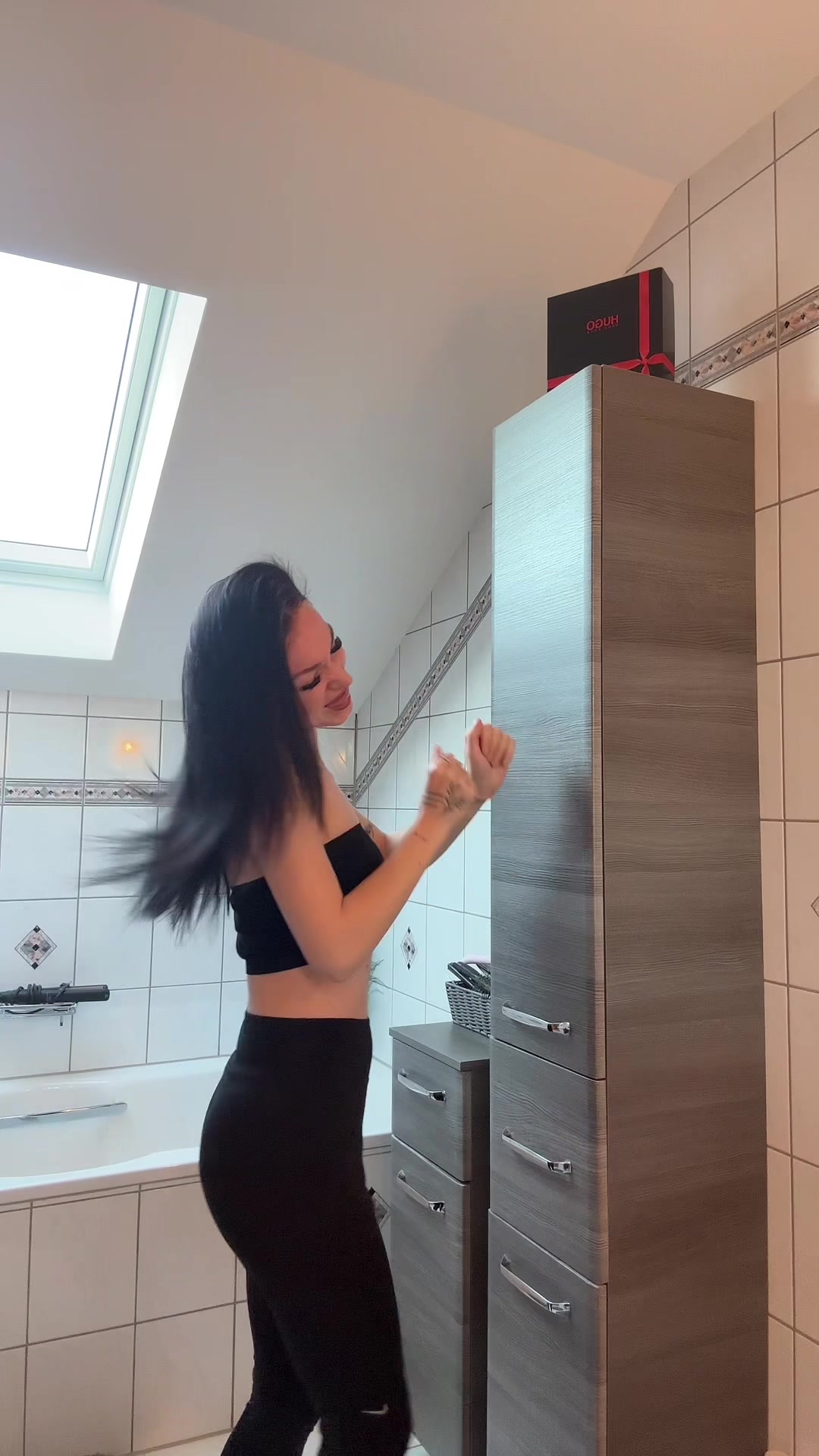 @angelina