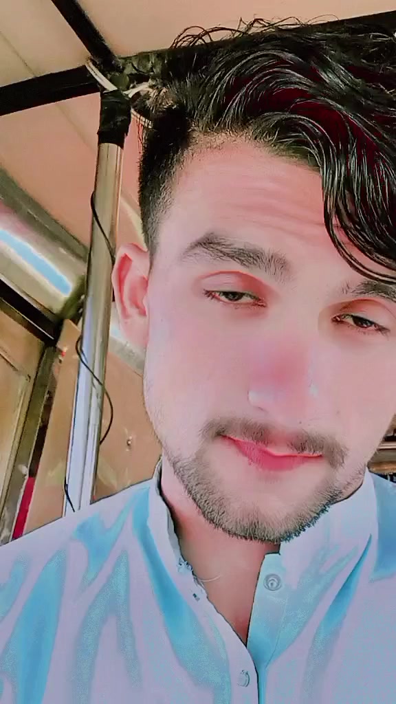 @〖ᴷⁱⁿᴳWȺقȺs❤😘꧂❤😘