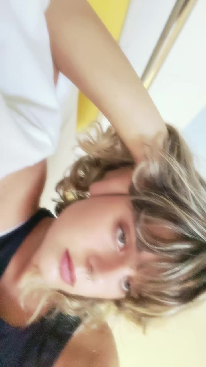 @Sofia