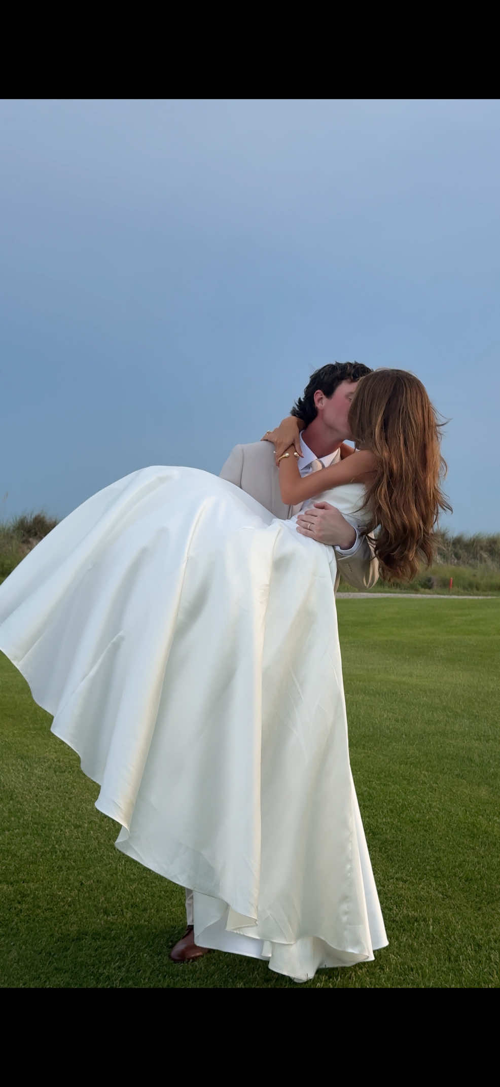 @Gabby Wedding Content Creator