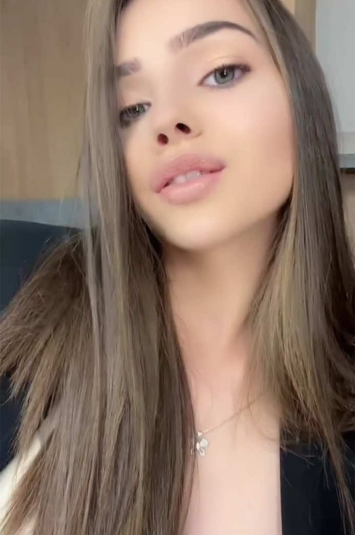 @AM