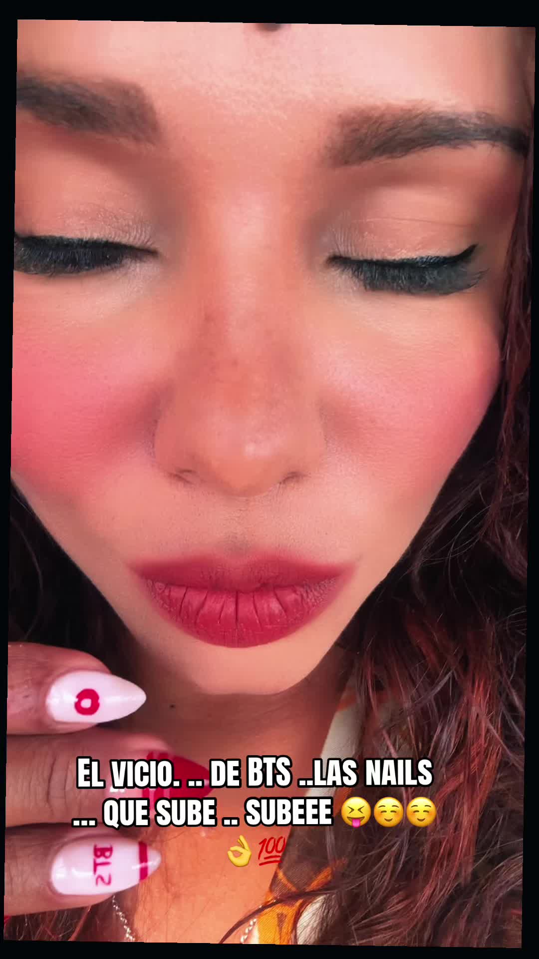 @caradelis7